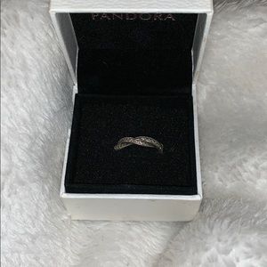 Pandora ring